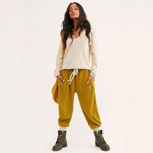*NWT* Free People Slouch Jogger